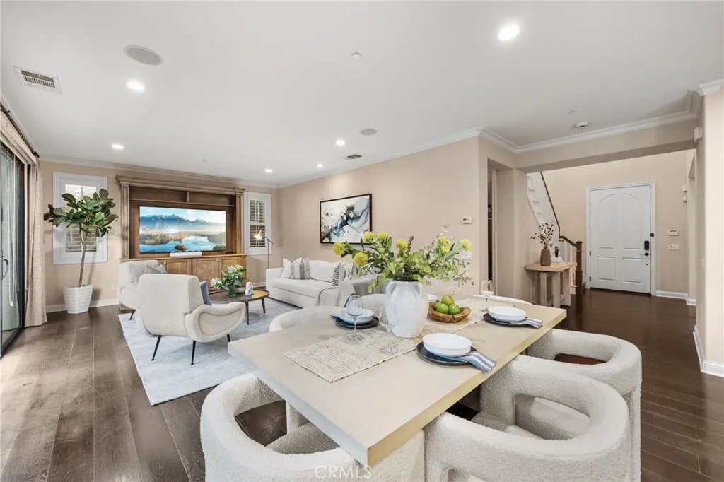 177 Compass, Irvine, California 92618 home-pic-10