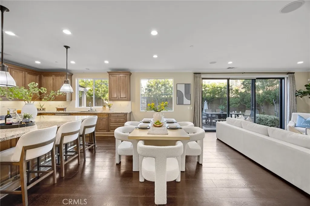 177 Compass, Irvine, California 92618 home-pic-5