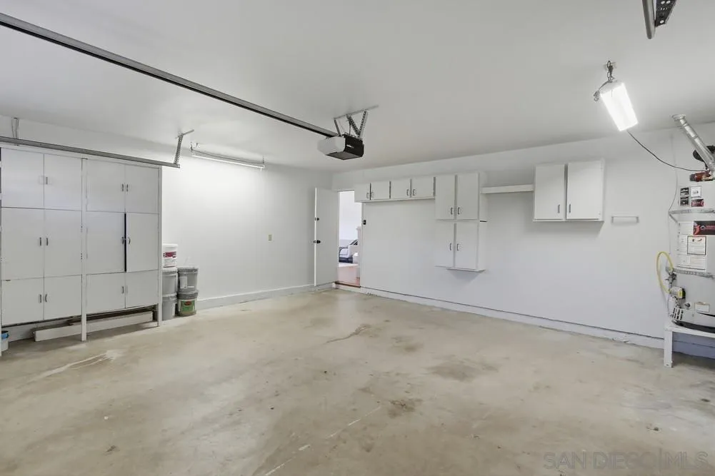 11385 Paseo Albacete, San Diego, California 92129 home-pic-37