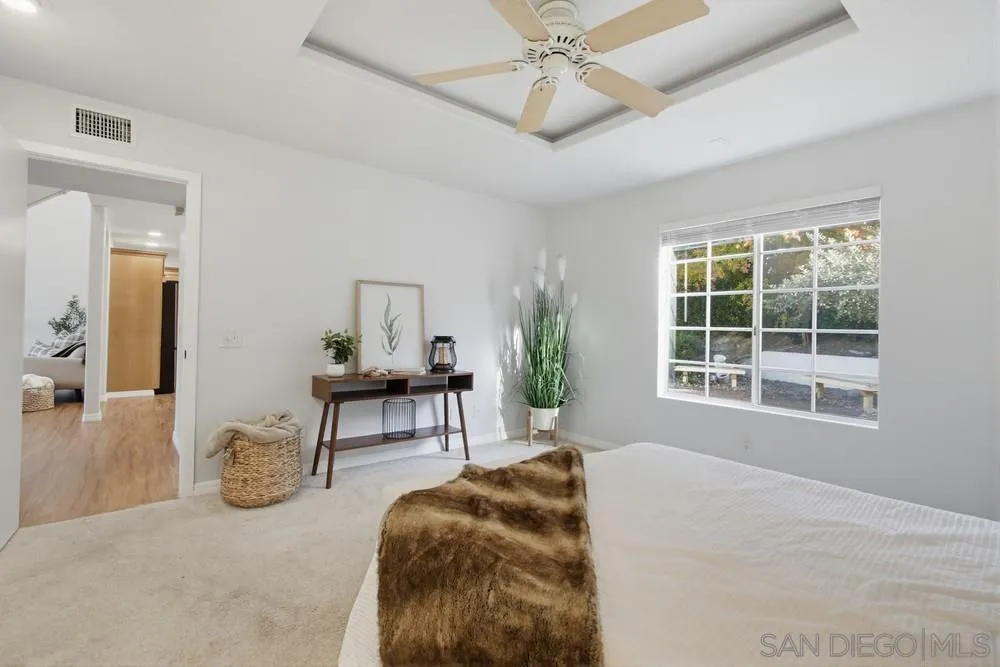 11385 Paseo Albacete, San Diego, California 92129 home-pic-13