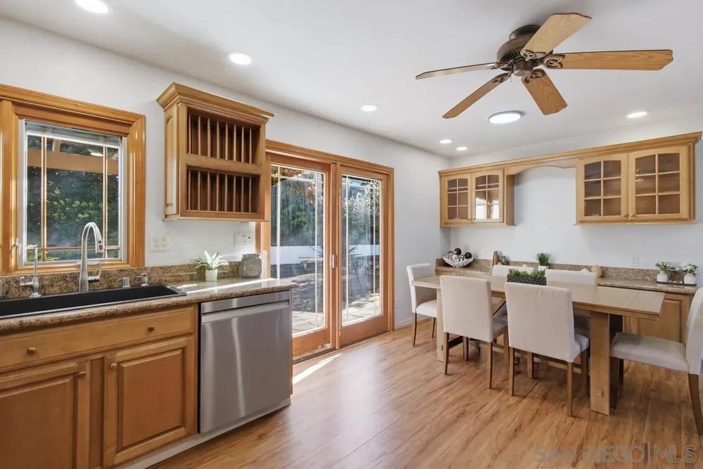 11385 Paseo Albacete, San Diego, California 92129 home-pic-10
