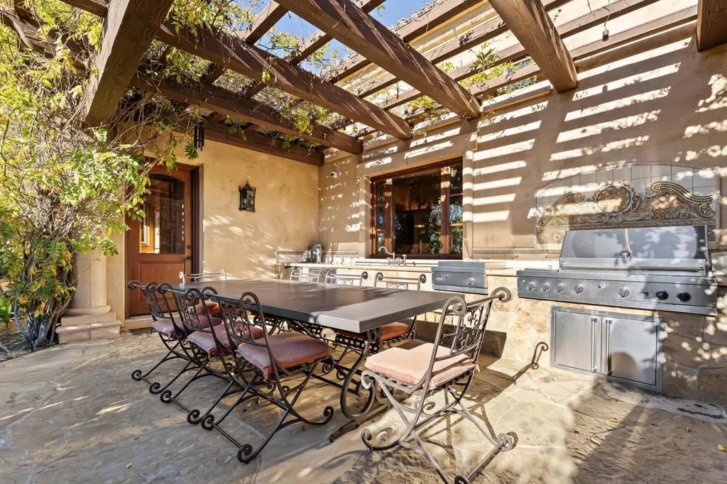 18486 Via Candela, Rancho Santa Fe, California 92091 home-pic-25
