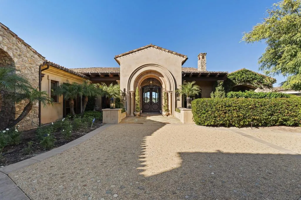 18486 Via Candela, Rancho Santa Fe, California 92091 home-pic-2
