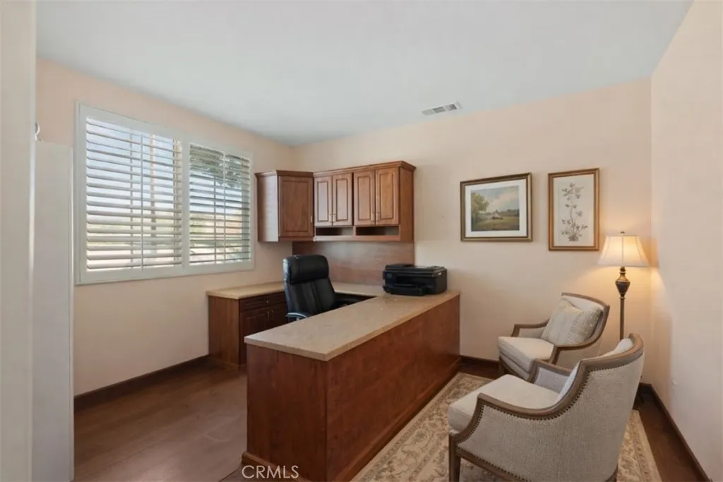 2300 Camellia Street, Palmdale, California 93551 home-pic-3
