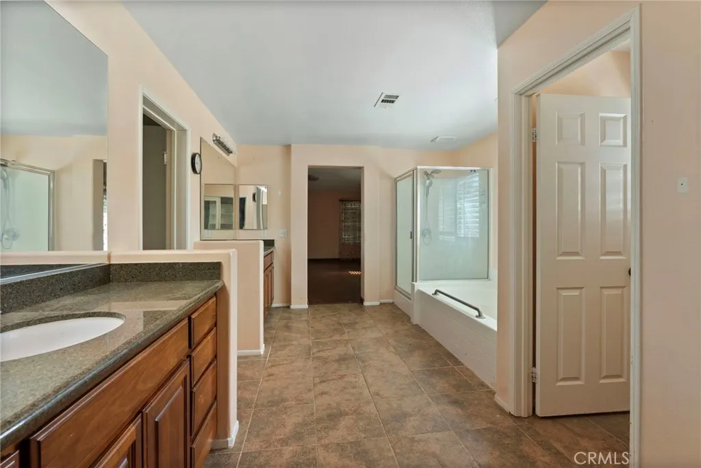 2300 Camellia Street, Palmdale, California 93551 home-pic-40