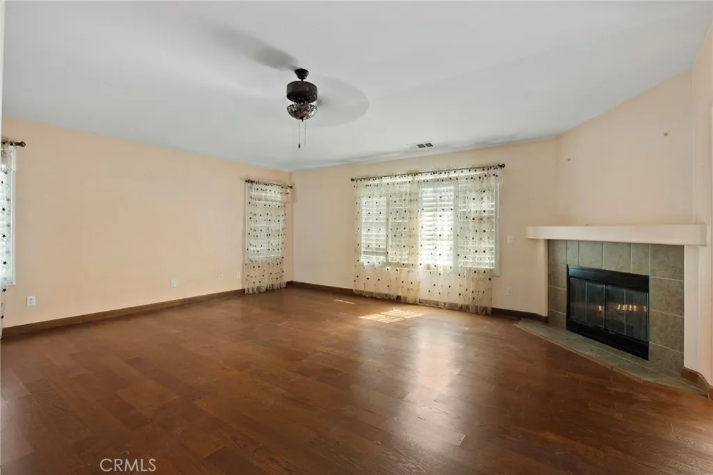 2300 Camellia Street, Palmdale, California 93551 home-pic-36
