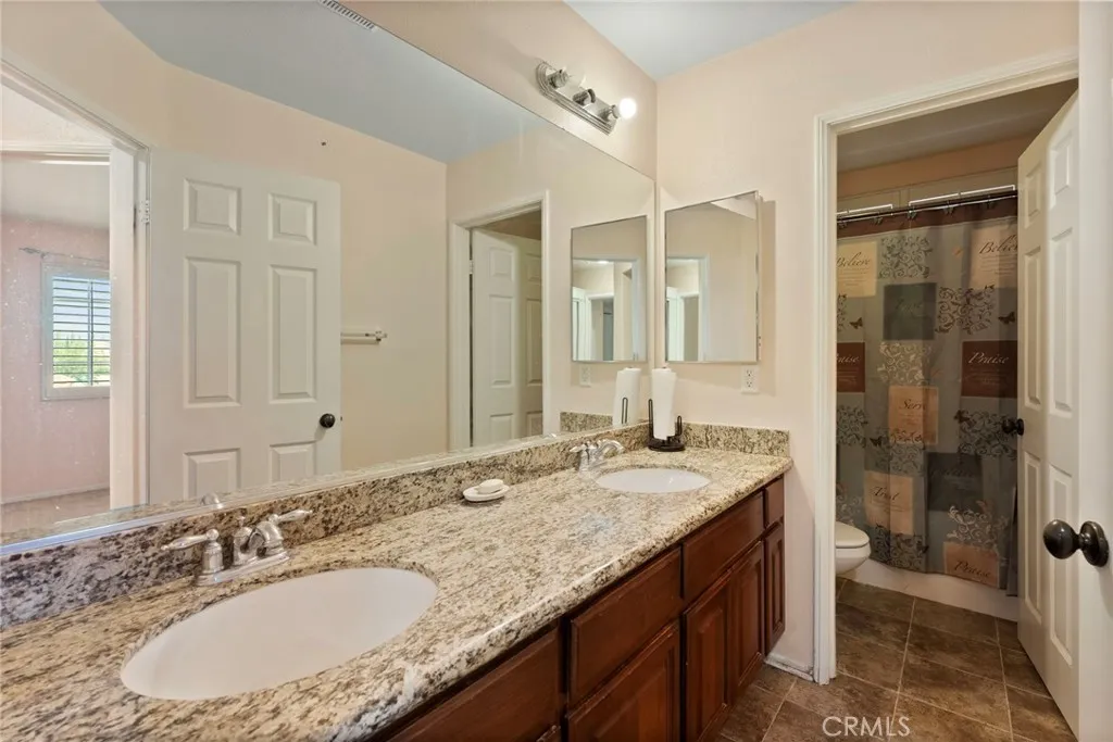 2300 Camellia Street, Palmdale, California 93551 home-pic-31