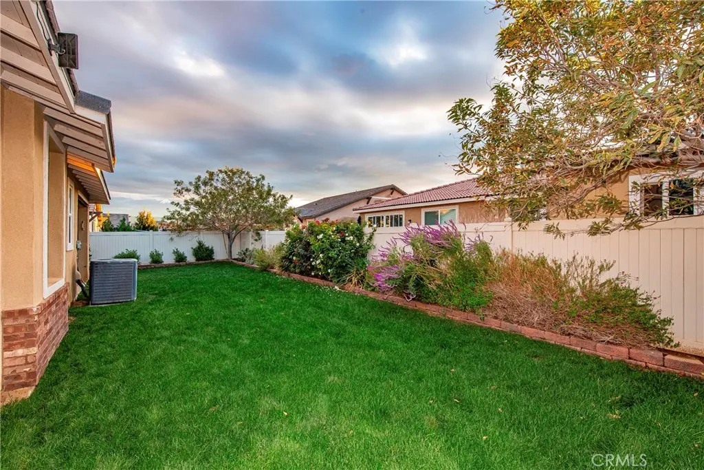 44123 Pagoda Way, Lancaster, California 93536 home-pic-38