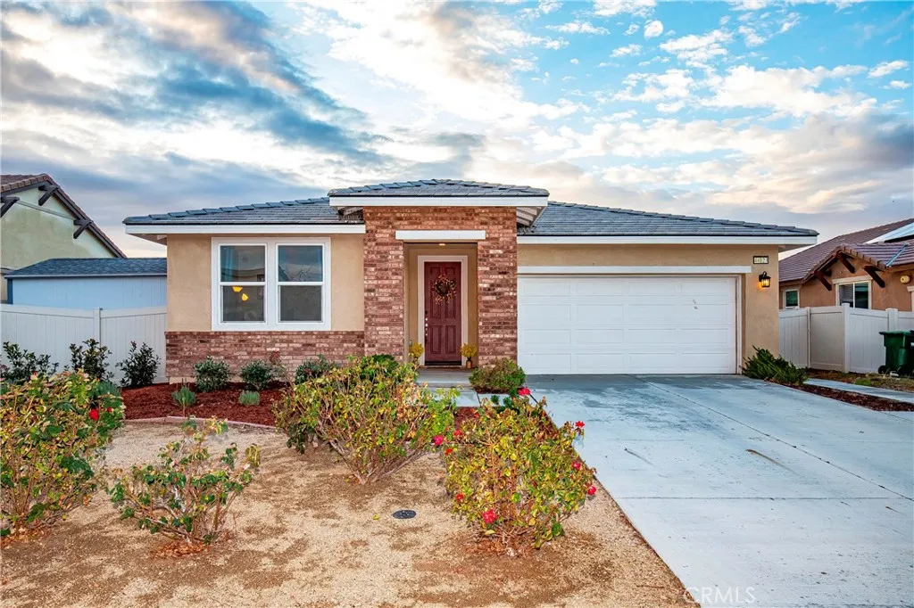 44123 Pagoda Way, Lancaster, California 93536 home-pic-1