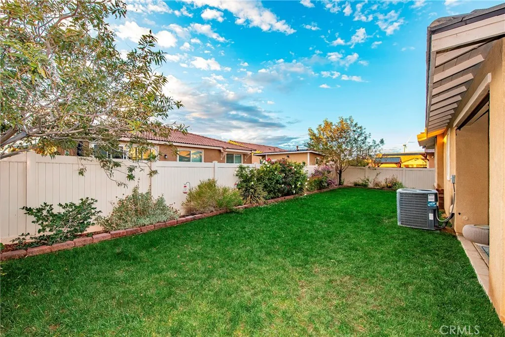 44123 Pagoda Way, Lancaster, California 93536 home-pic-35