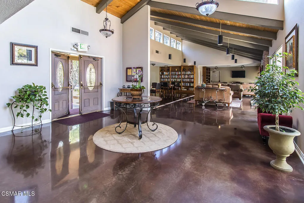 291 Sequoia Court 17, Thousand Oaks, California 91360 home-pic-29