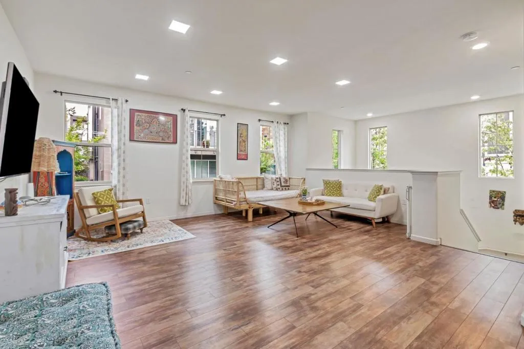 223 William Manly Street 1, San Jose, California 95136 home-pic-6