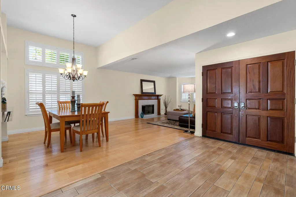 286 Golden Fern Court, Simi Valley, California 93065 home-pic-3