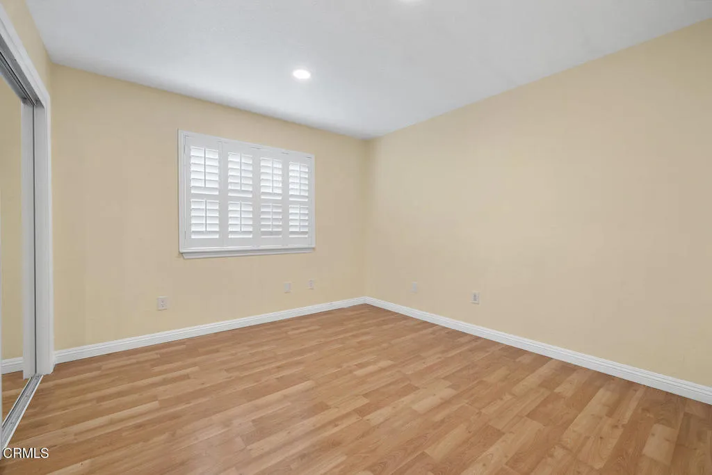 286 Golden Fern Court, Simi Valley, California 93065 home-pic-26