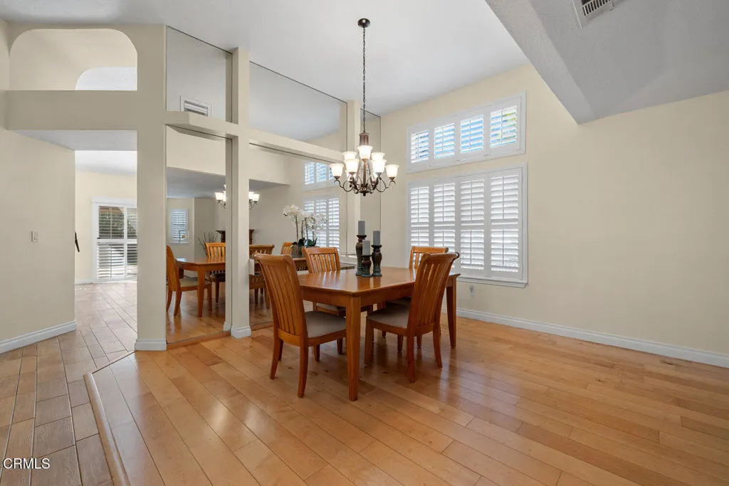 286 Golden Fern Court, Simi Valley, California 93065 home-pic-6