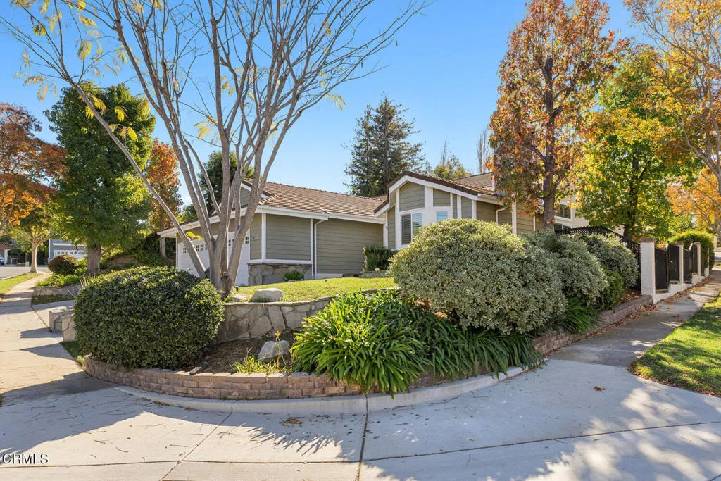 286 Golden Fern Court, Simi Valley, California 93065 home-pic-38
