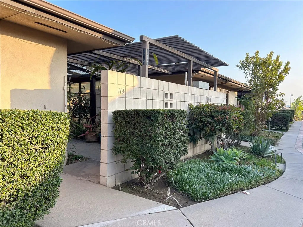 999 E Valley Boulevard 114, Alhambra, California 91801 home-pic-1