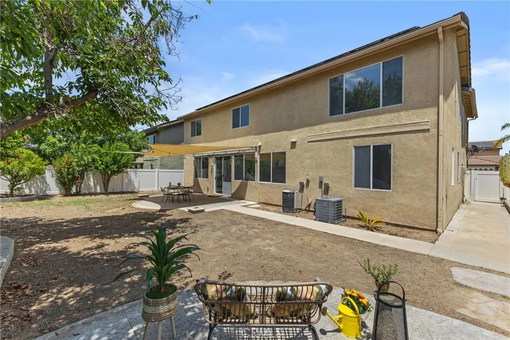 27051 Featherhill Dr., Corona, California 92883 home-pic-23