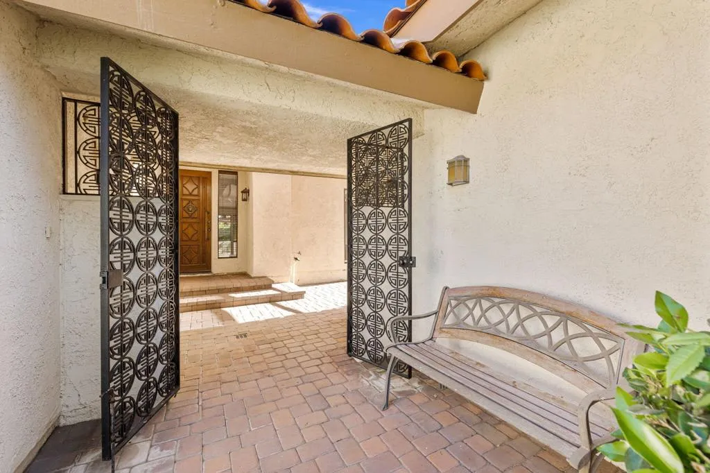 44190 Tahoe Circle, Indian Wells, California 92210 home-pic-4