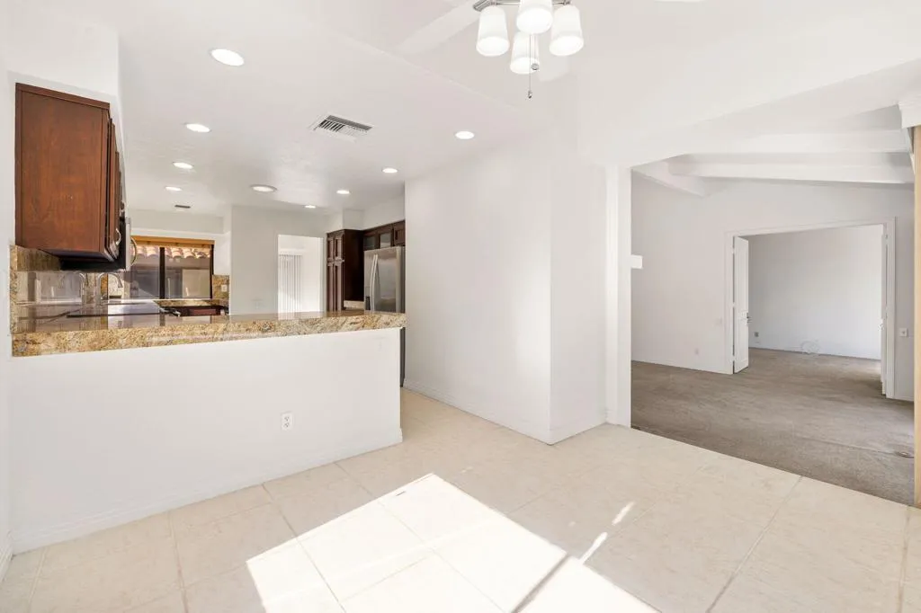 44190 Tahoe Circle, Indian Wells, California 92210 home-pic-17