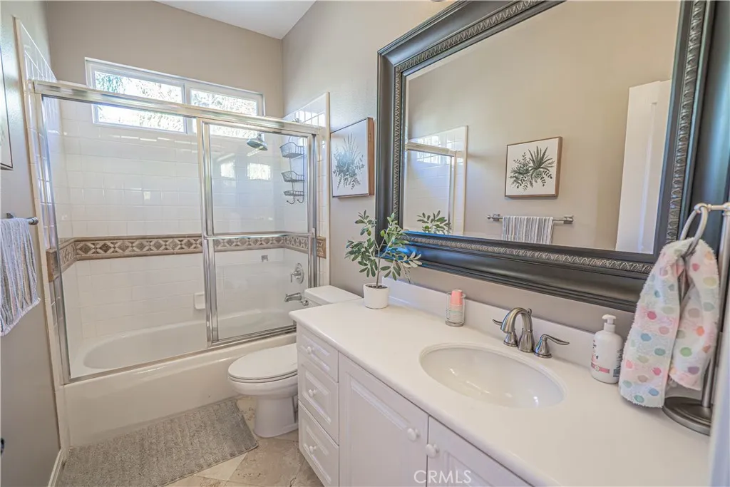 23321 Cuestport Drive, Valencia, California 91354 home-pic-34