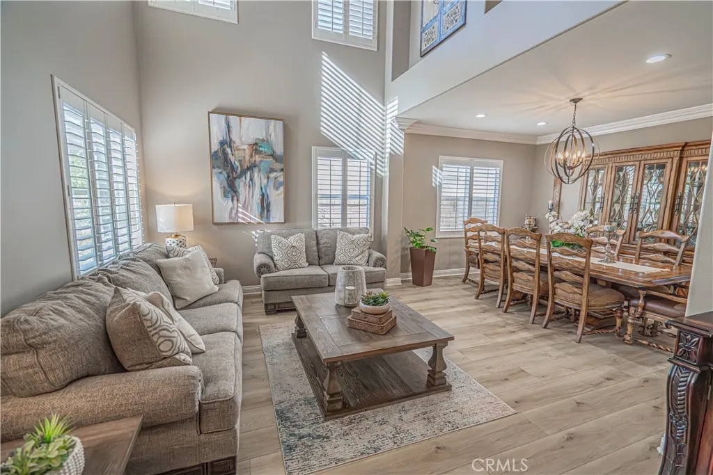 23321 Cuestport Drive, Valencia, California 91354 home-pic-6