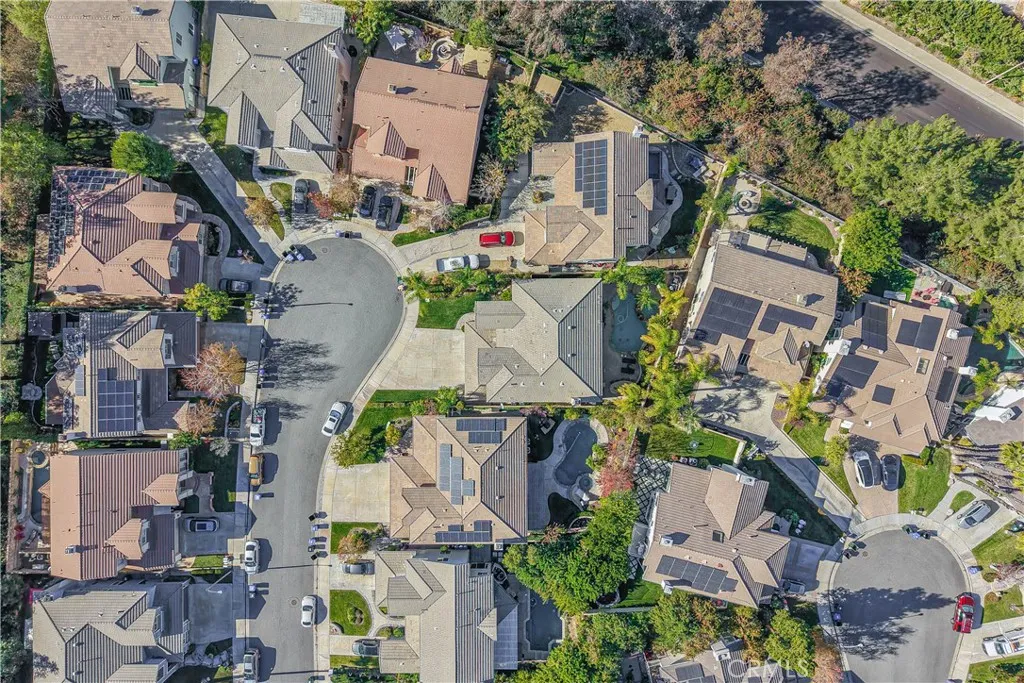 23321 Cuestport Drive, Valencia, California 91354 home-pic-50