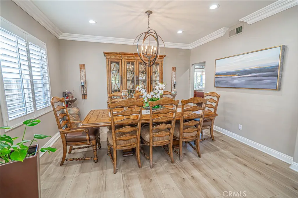 23321 Cuestport Drive, Valencia, California 91354 home-pic-8