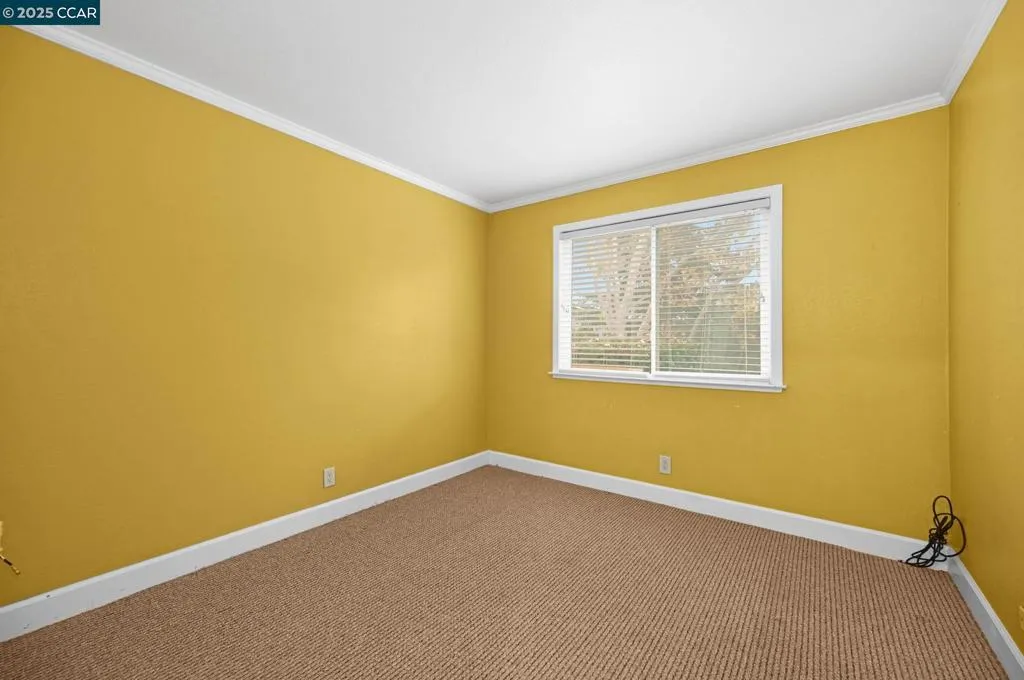 61 Fountainhead Ct, Martinez, California 94553 home-pic-15