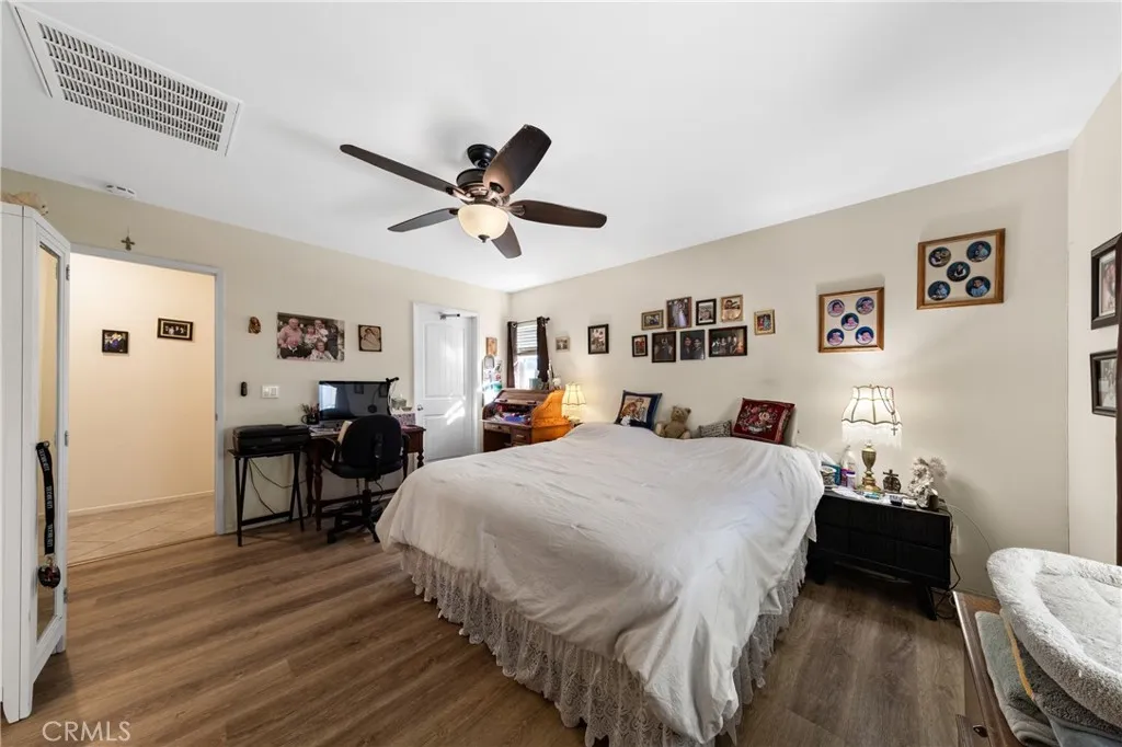 826 Avenida Del Rio, San Jacinto, California 92582 home-pic-13