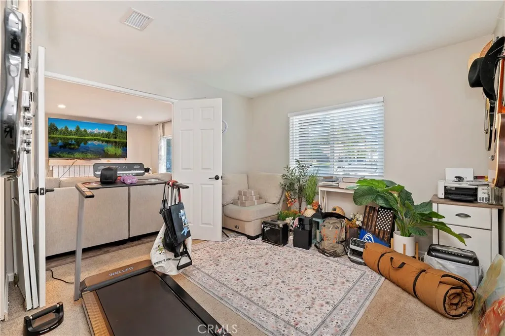25143 Sugar Hill, Moreno Valley, California 92553 home-pic-21