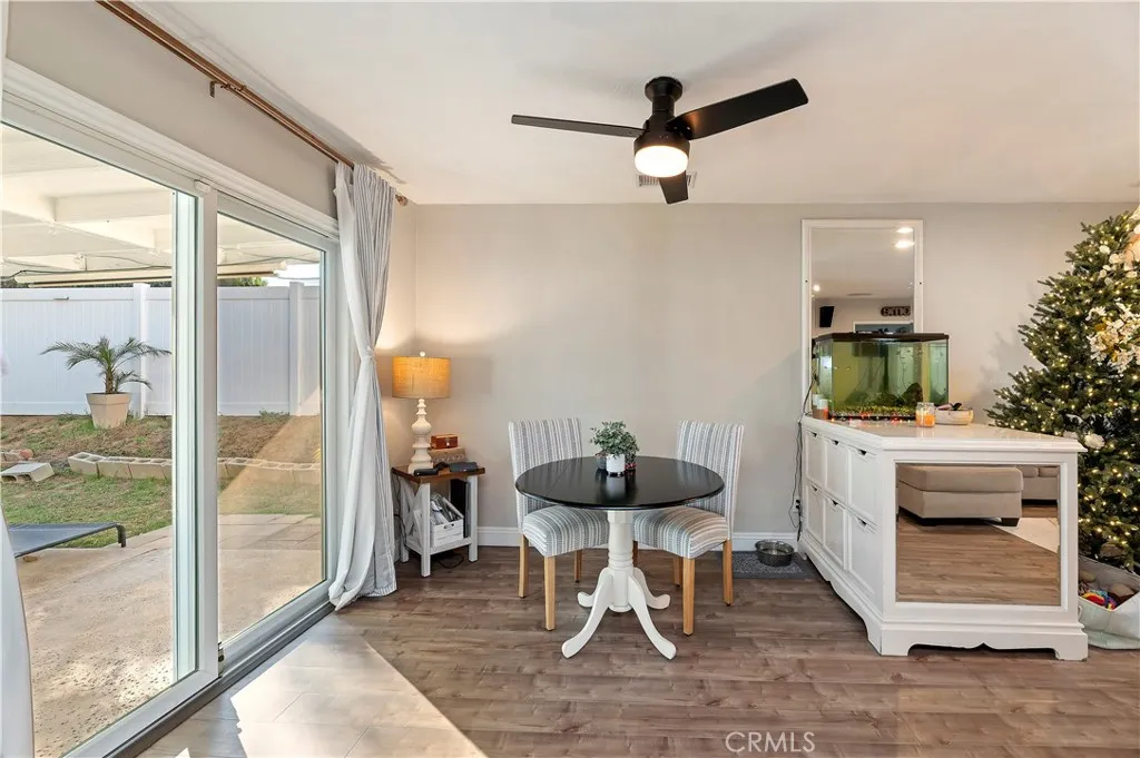 25143 Sugar Hill, Moreno Valley, California 92553 home-pic-10