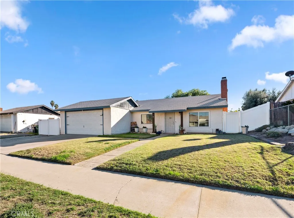 25143 Sugar Hill, Moreno Valley, California 92553 home-pic-4