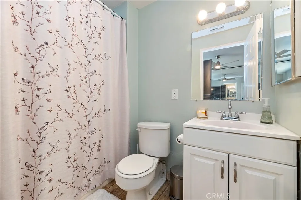 25143 Sugar Hill, Moreno Valley, California 92553 home-pic-19