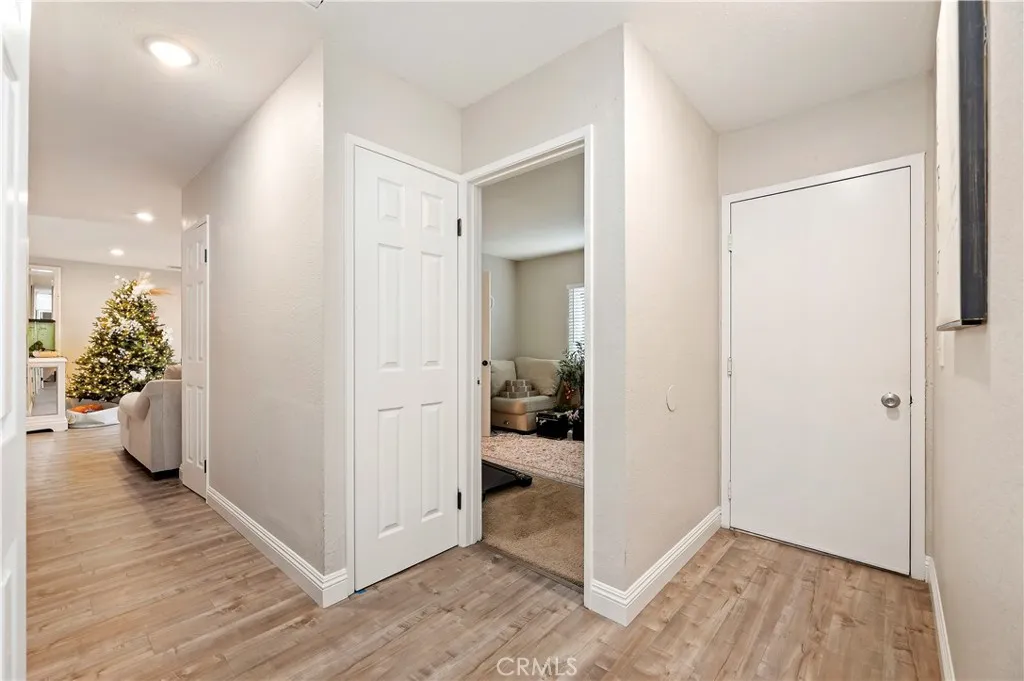 25143 Sugar Hill, Moreno Valley, California 92553 home-pic-20