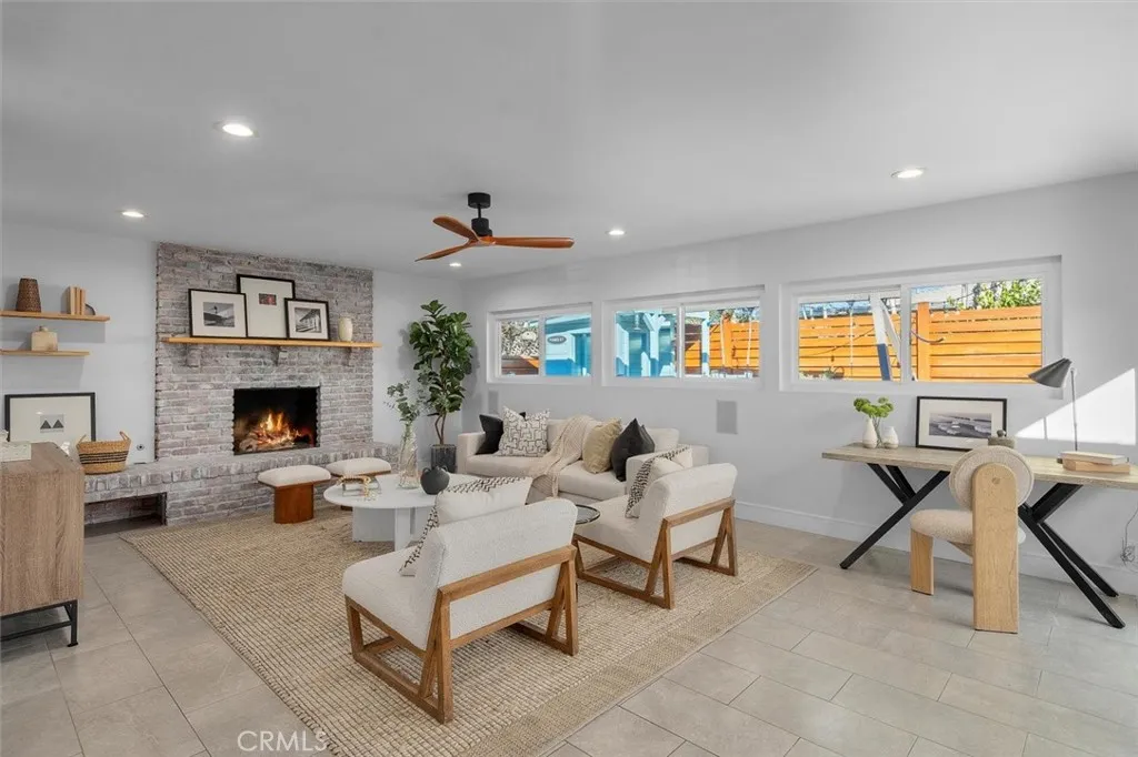 5513 W 138th Place, Hawthorne, California 90250 home-pic-20