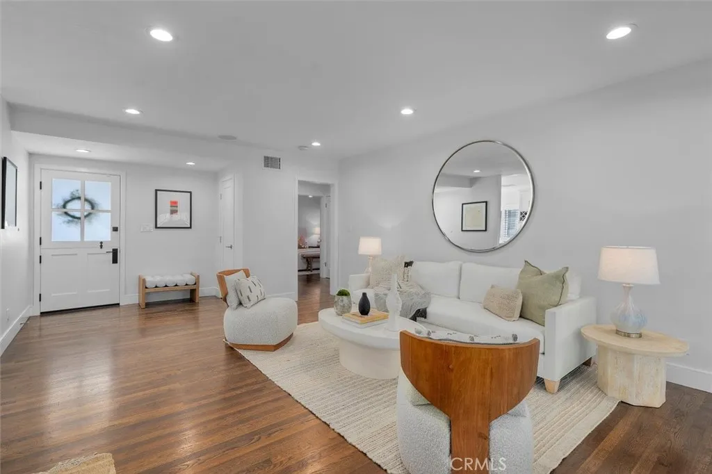 5513 W 138th Place, Hawthorne, California 90250 home-pic-6