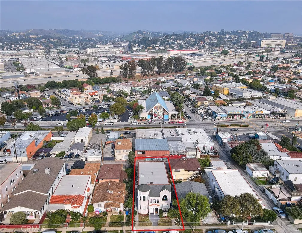 3945 Woolwine, Los Angeles, California 90063 home-pic-25