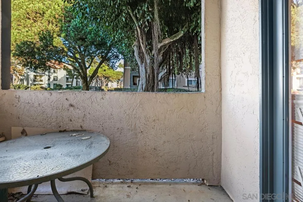 7425 Charmant 2801, San Diego, California 92122 home-pic-23