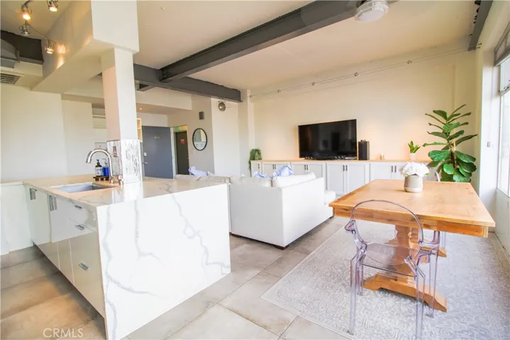 100 Atlantic Ave, Long Beach, California 80802