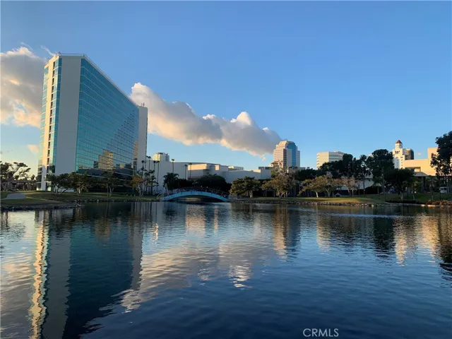 100 Atlantic Ave, Long Beach, California 80802