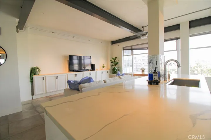 100 Atlantic Ave, Long Beach, California 80802
