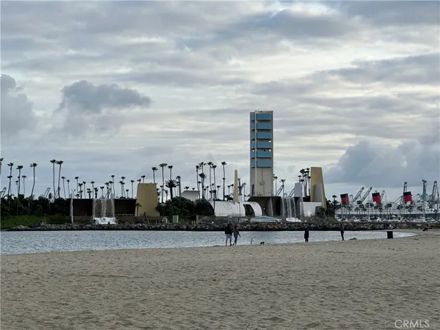 100 Atlantic Ave, Long Beach, California 80802