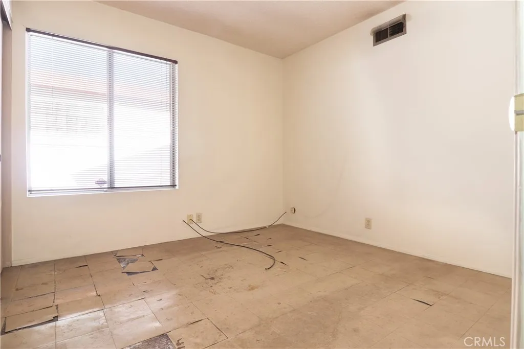 20119 Galway, Carson, California 90746 home-pic-14