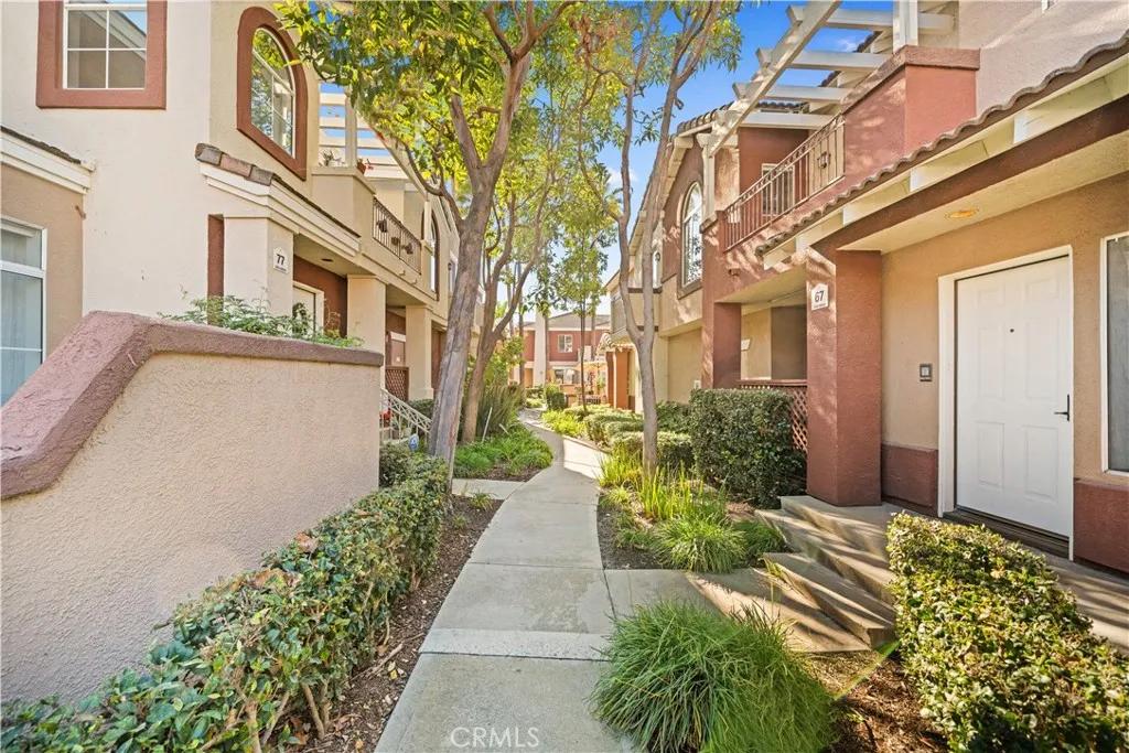 67 Santa Barbara Court, Lake Forest, California 92610 home-pic-1