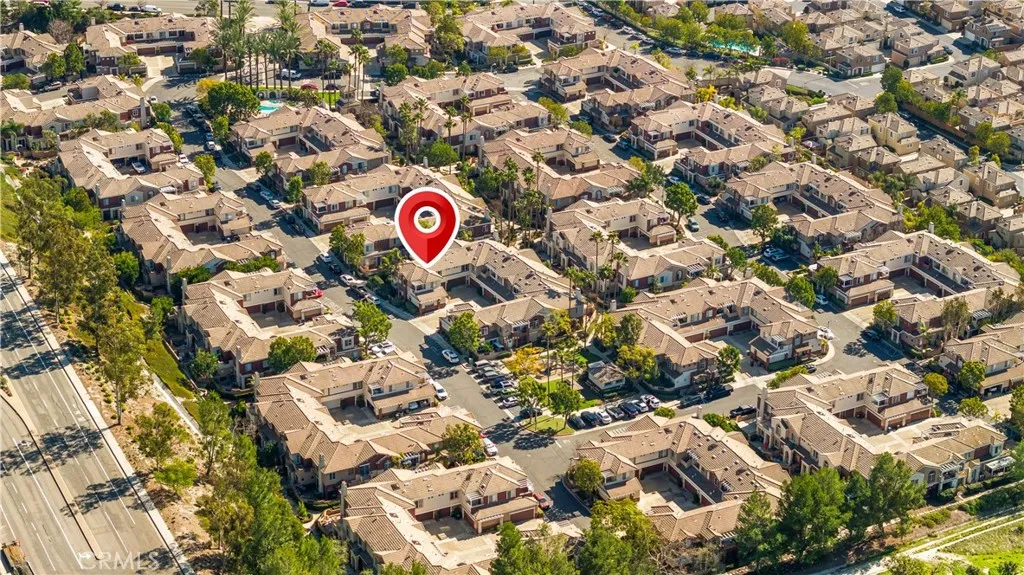 67 Santa Barbara Court, Lake Forest, California 92610 home-pic-35