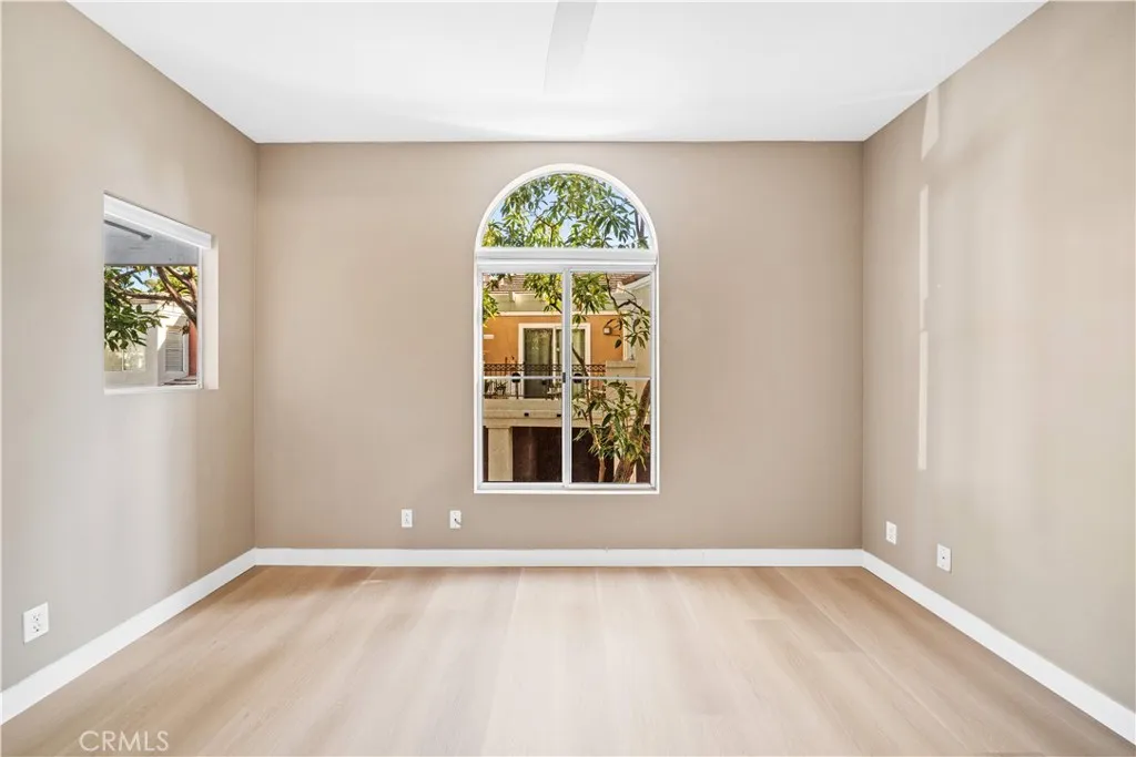 67 Santa Barbara Court, Lake Forest, California 92610 home-pic-19