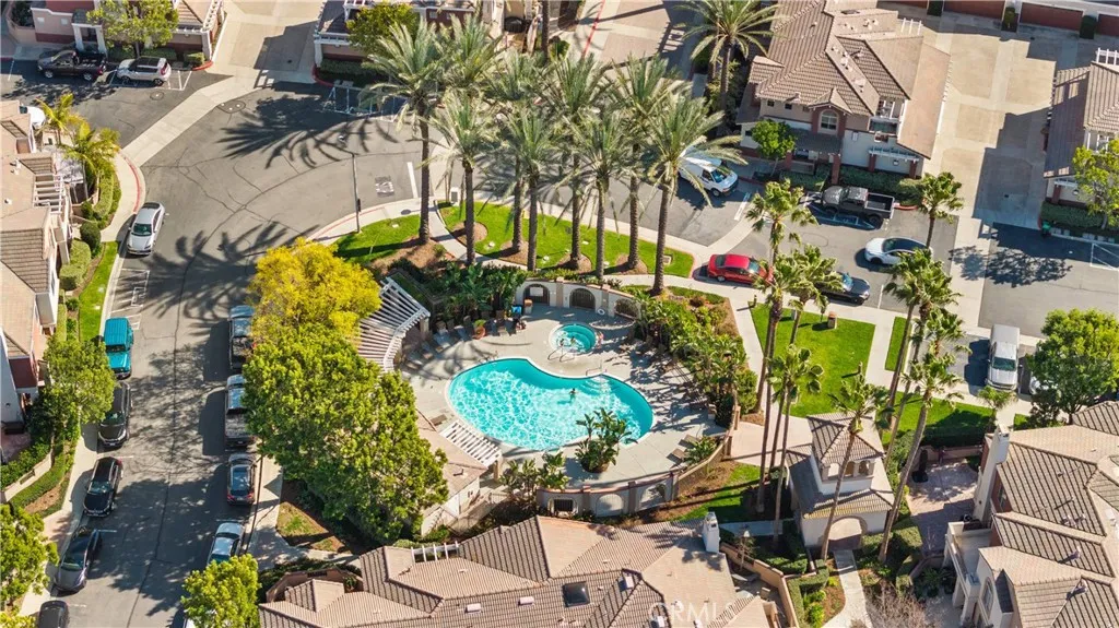 67 Santa Barbara Court, Lake Forest, California 92610 home-pic-37