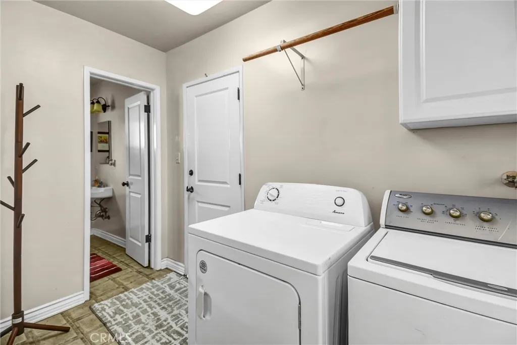 2880 N Theodora, Covina, California 91724 home-pic-28