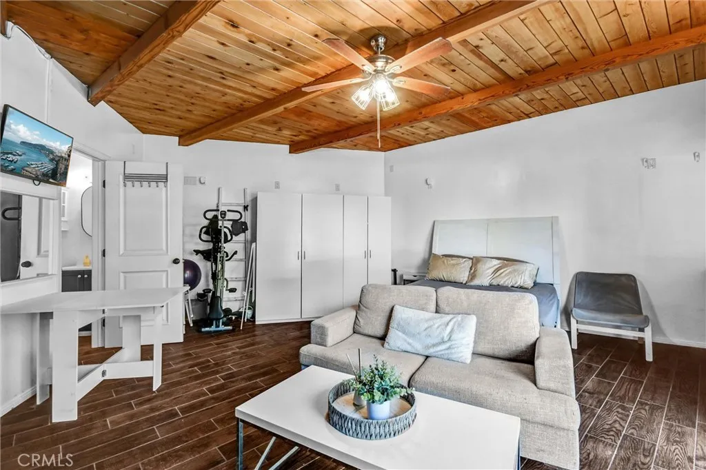 2880 N Theodora, Covina, California 91724 home-pic-39